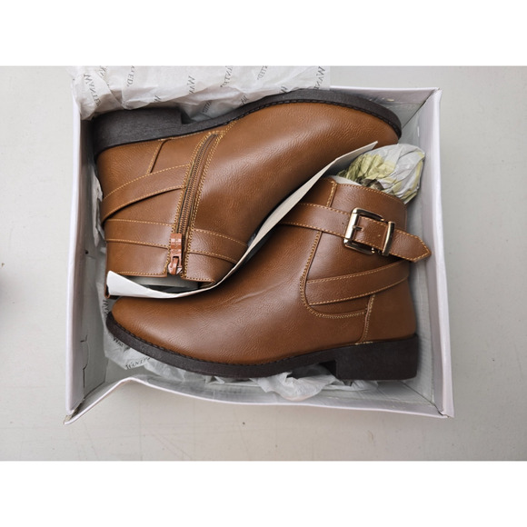 Women’s Adelaide Tan Ankle Boots Size 10 Zip Buckle Strap Low Heel Faux Leather - Picture 2 of 6